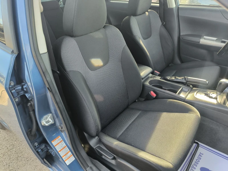Subaru Impreza 2.0i automatic , снимка 8 - Автомобили и джипове - 52538901