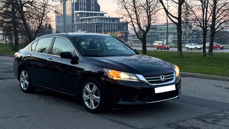 Honda Accord, снимка 2 - Автомобили и джипове - 52726331