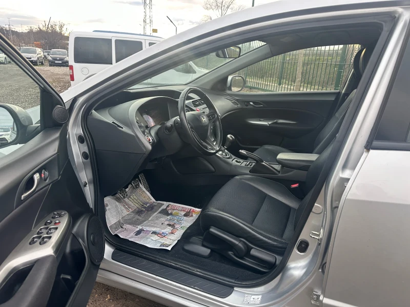 Honda Civic 1.8-FACE-EURO5-Honda-BorghStade-1Г-Гаранция!, снимка 9 - Автомобили и джипове - 53048990