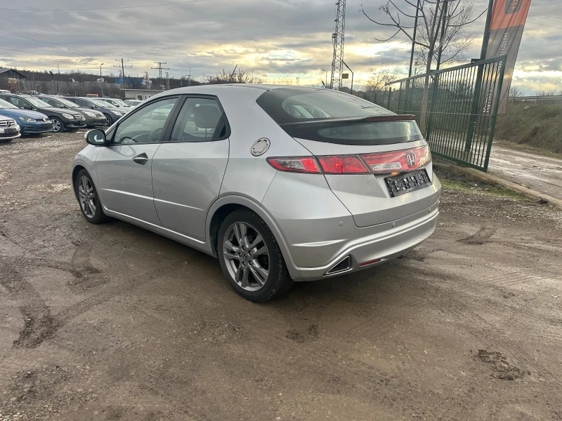 Honda Civic 1.8-FACE-EURO5-Honda-BorghStade-1Г-Гаранция!, снимка 3 - Автомобили и джипове - 53048990