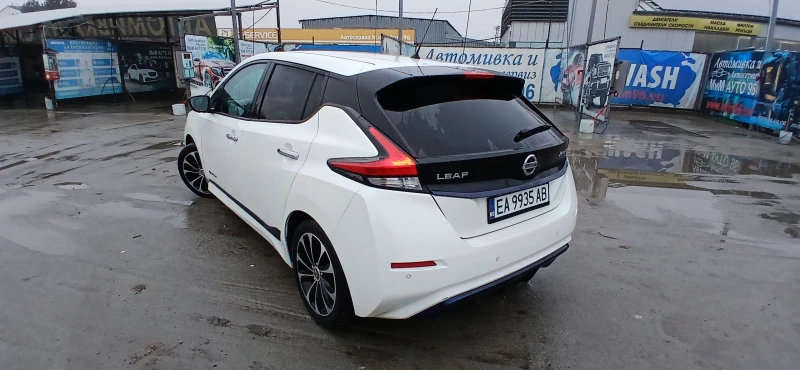 Nissan Leaf , снимка 5 - Автомобили и джипове - 53291635