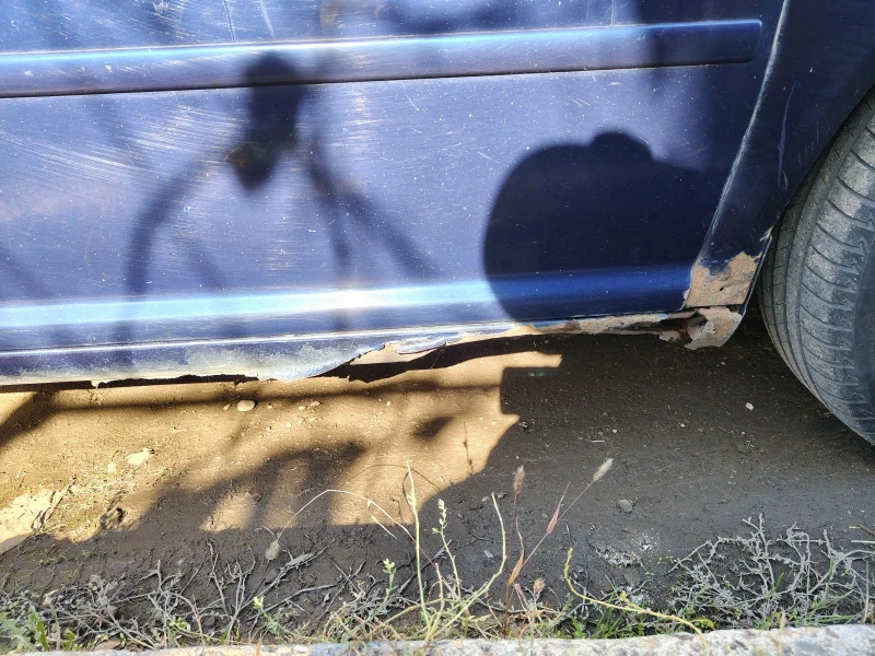 VW Golf 1.9 TDI 110к.с., снимка 5 - Автомобили и джипове - 53462624