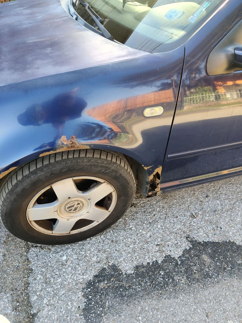 VW Golf 1.9 TDI 110к.с., снимка 4 - Автомобили и джипове - 53462624