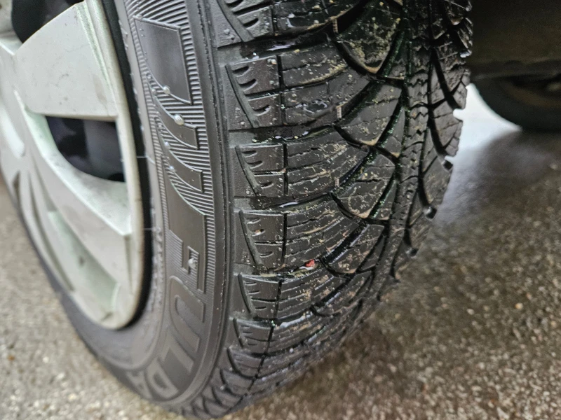 Ford Fiesta 1.3, 70к.с., 129х.км.!!!, снимка 14 - Автомобили и джипове - 53567618