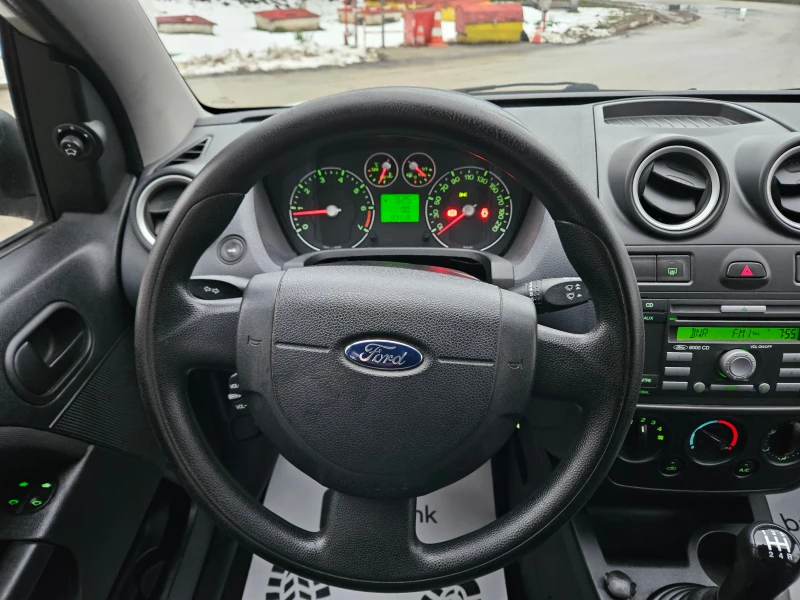 Ford Fiesta 1.3, 70к.с., 129х.км.!!!, снимка 11 - Автомобили и джипове - 53567618