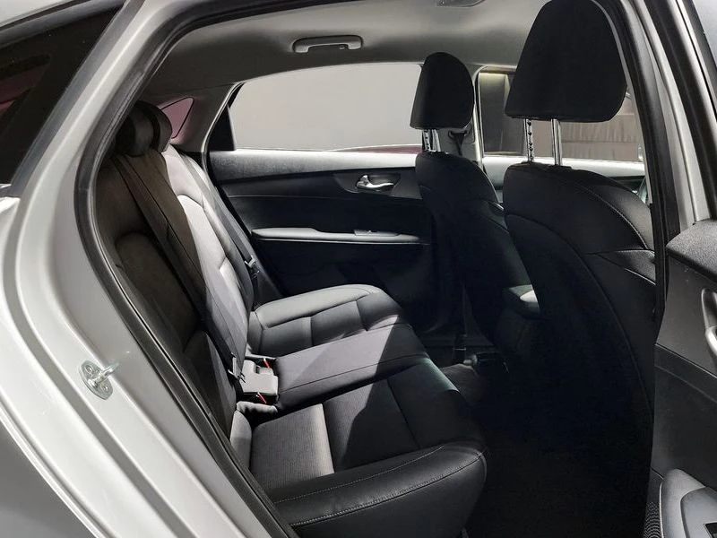 Kia K3 1.6 Automatic | Mobile.bg � ����������� 12