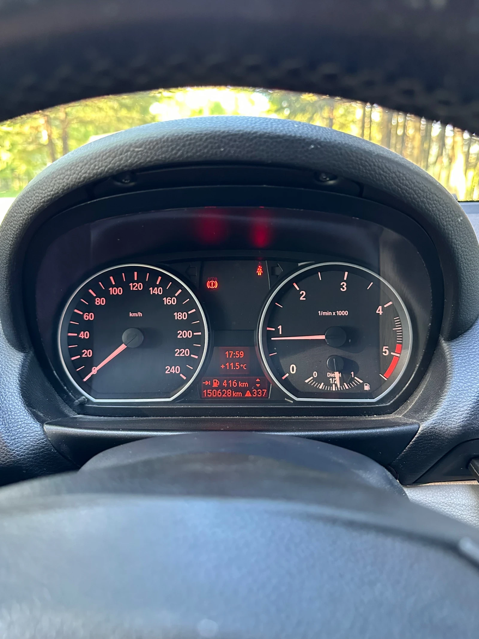 BMW 118 118d - изображение 7