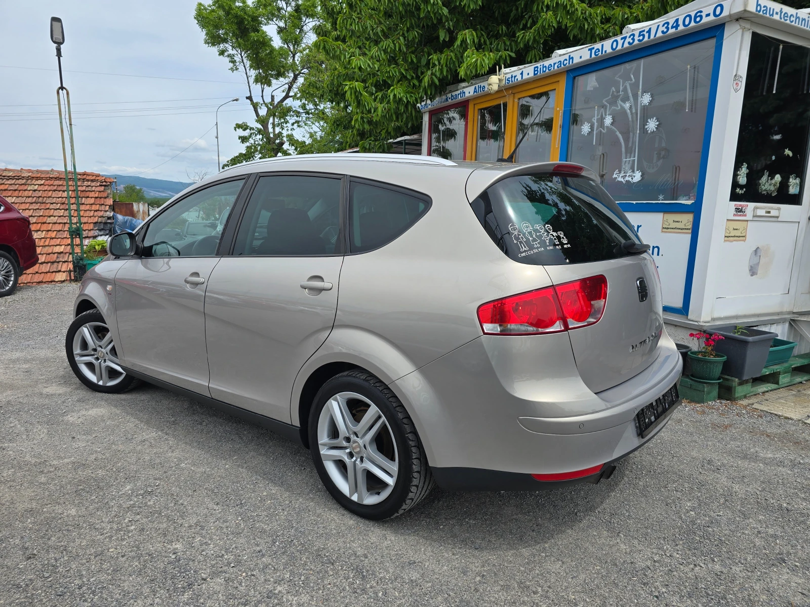 Seat Altea 2.0TDi-Automatic = Xenon, Navi - изображение 6