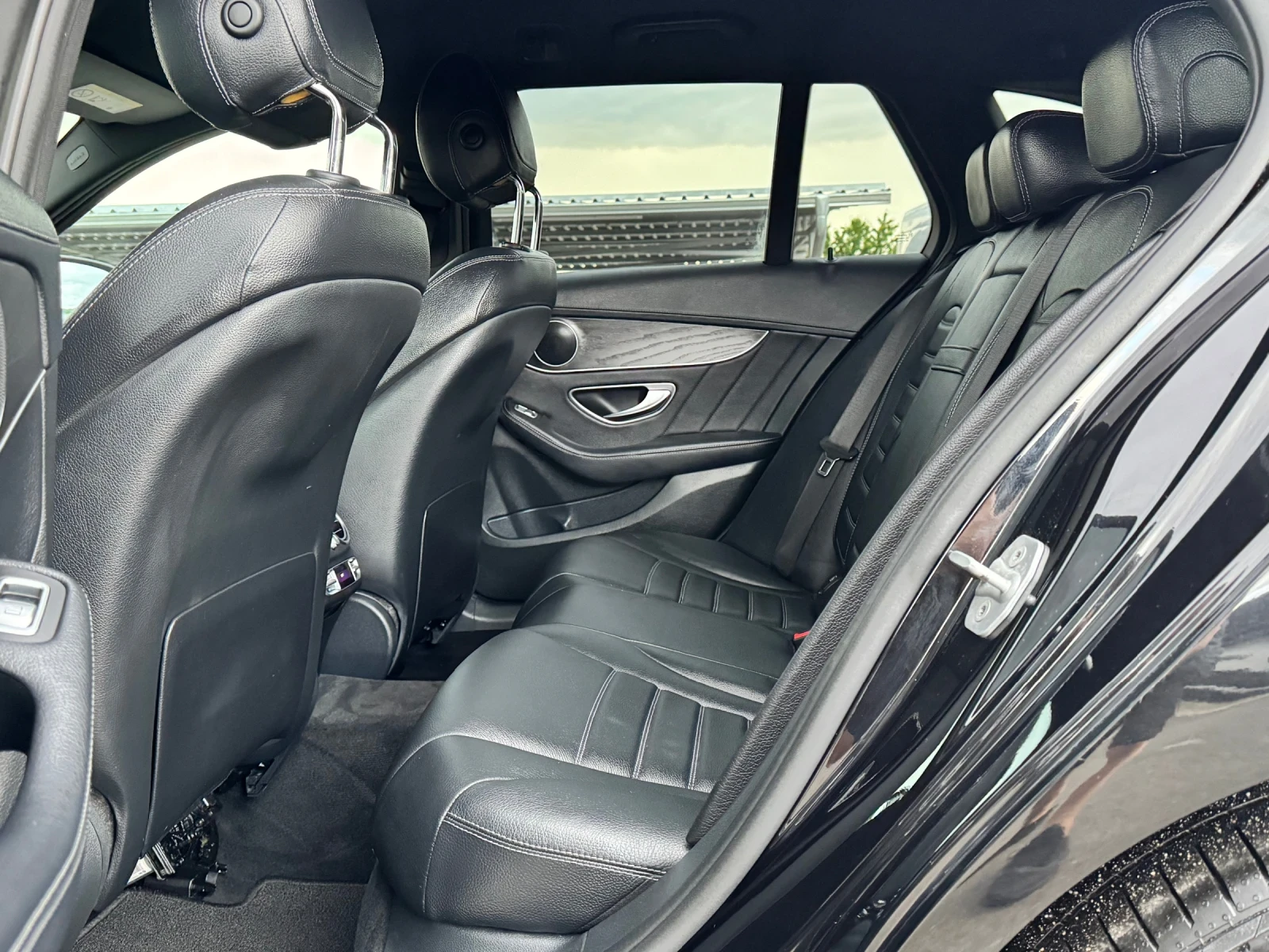Mercedes-Benz C 400 AMG АВТОМАТ ИТАЛИЯ - изображение 7