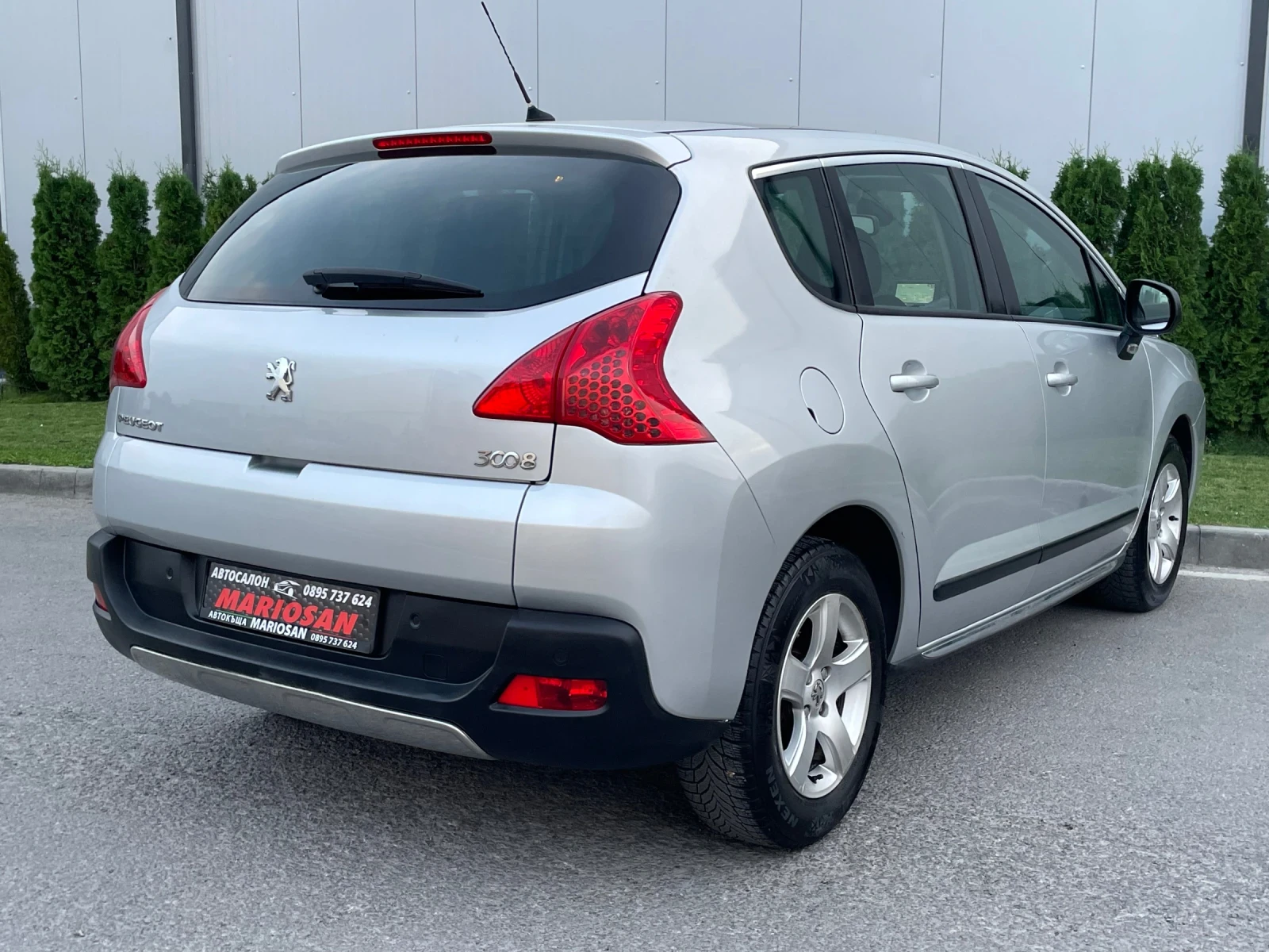 Peugeot 3008 2010.г/Фулл екстри/Панорама/Хедъп/Навигация/ - изображение 6