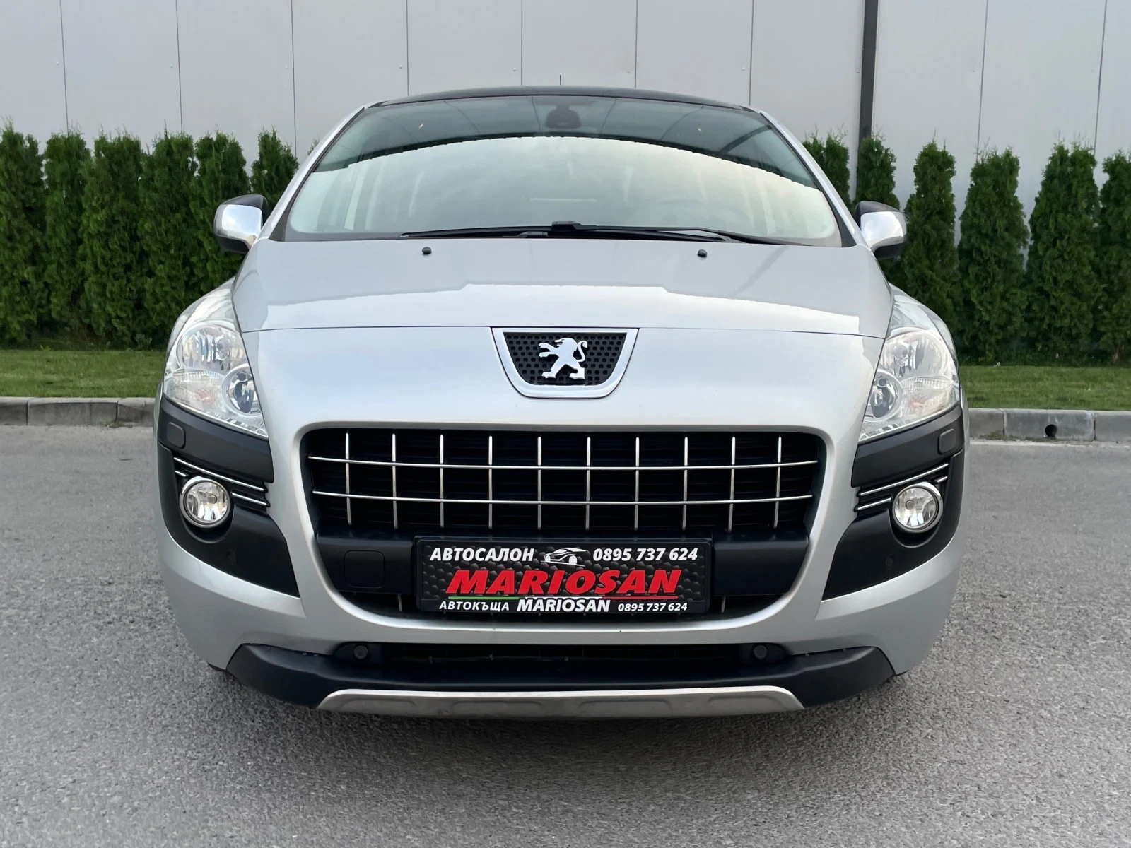 Peugeot 3008 2010.г/Фулл екстри/Панорама/Хедъп/Навигация/ - изображение 2
