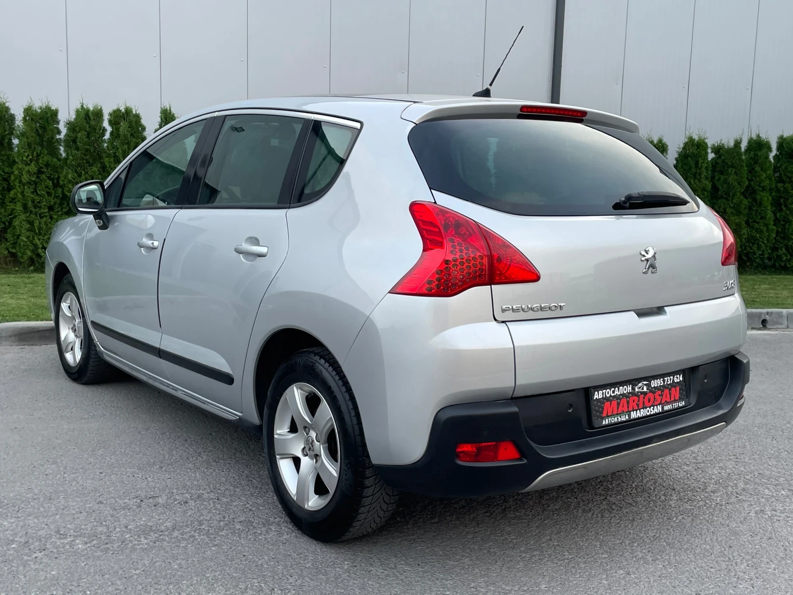 Peugeot 3008 2010.г/Фулл екстри/Панорама/Хедъп/Навигация/ - изображение 4