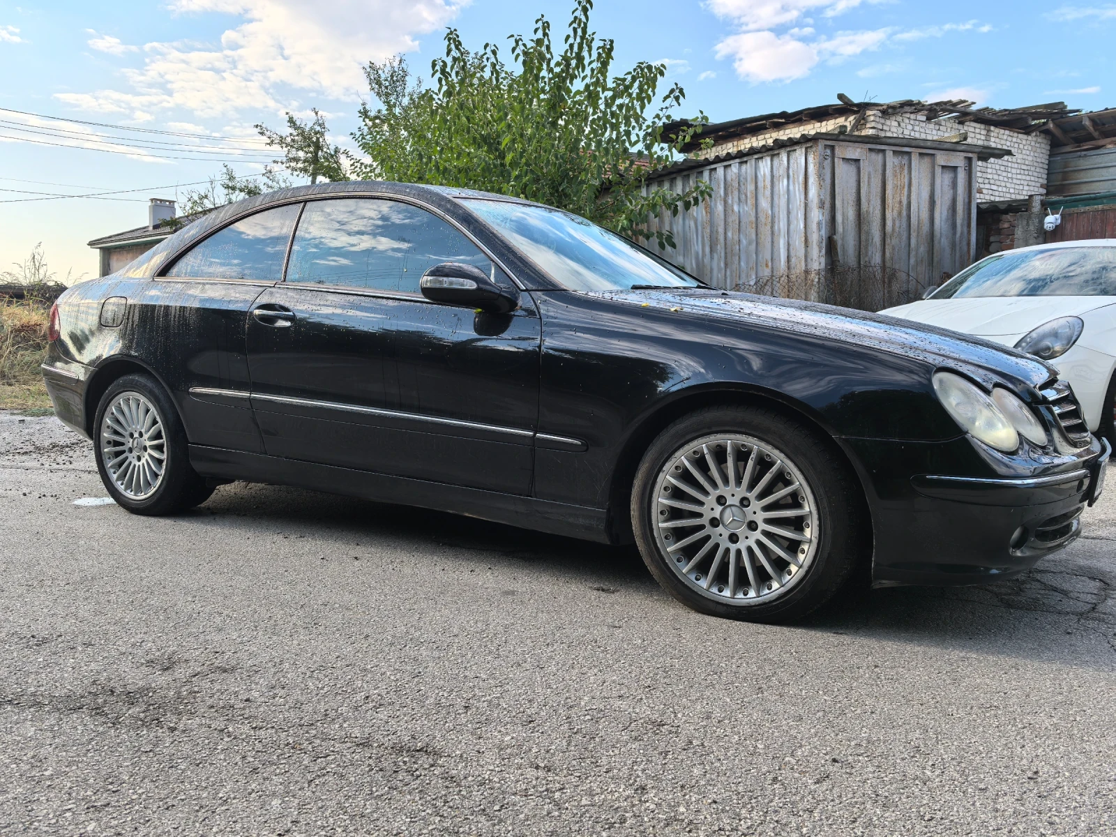 Mercedes-Benz CLK 270 - изображение 6