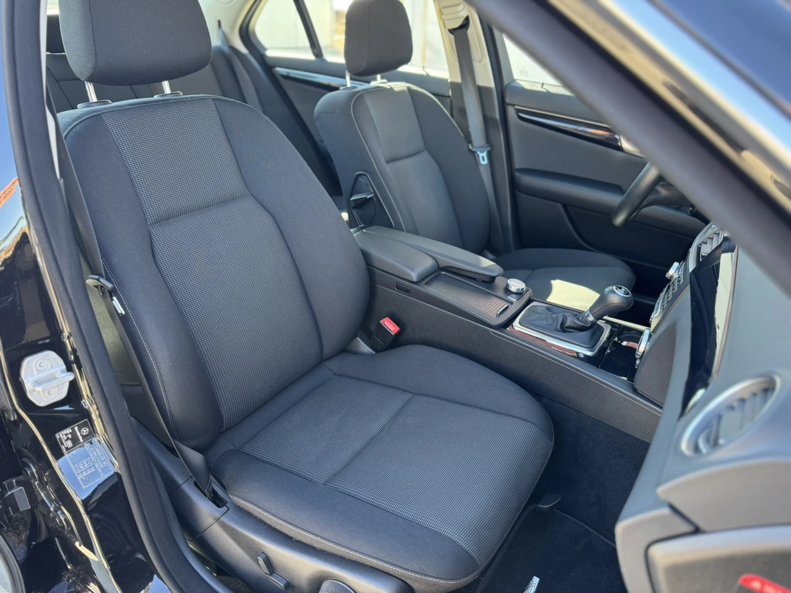 Mercedes-Benz C 220    | Mobile.bg   11