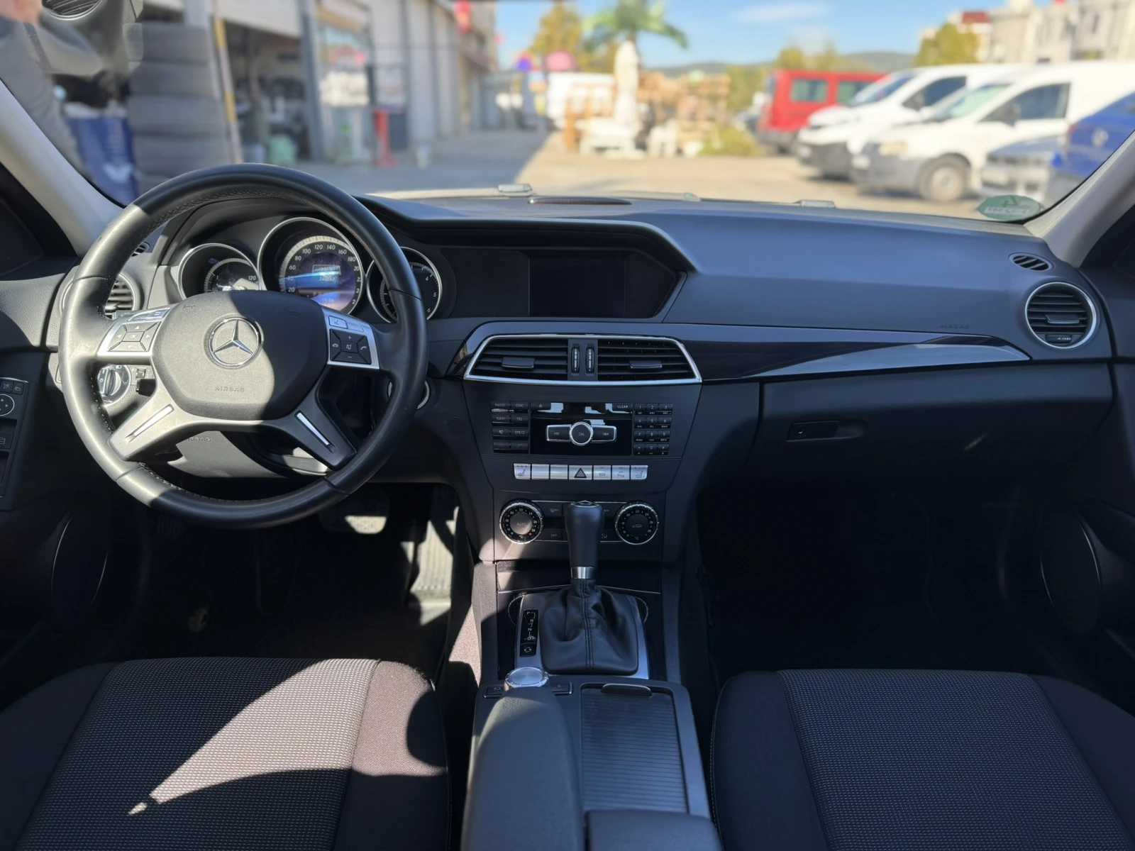 Mercedes-Benz C 220    | Mobile.bg   14