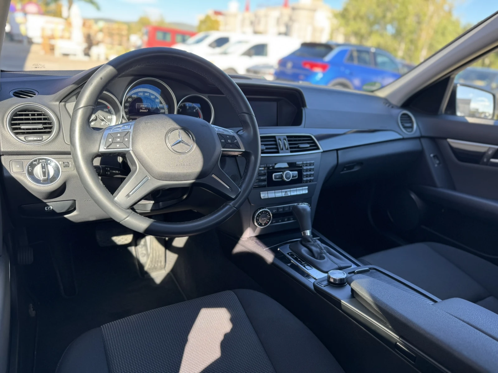 Mercedes-Benz C 220    | Mobile.bg   13