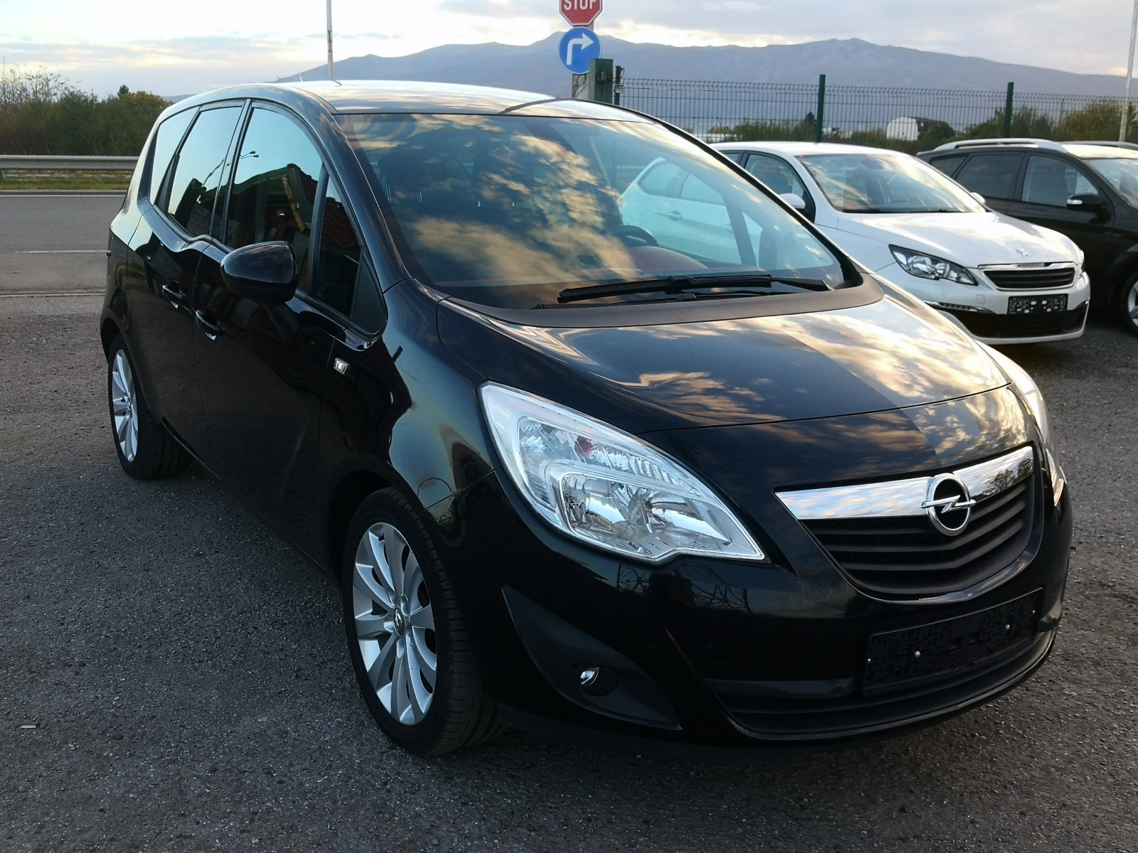 Opel Meriva 1.4i 120k.c. 5  101000km. | Mobile.bg   3