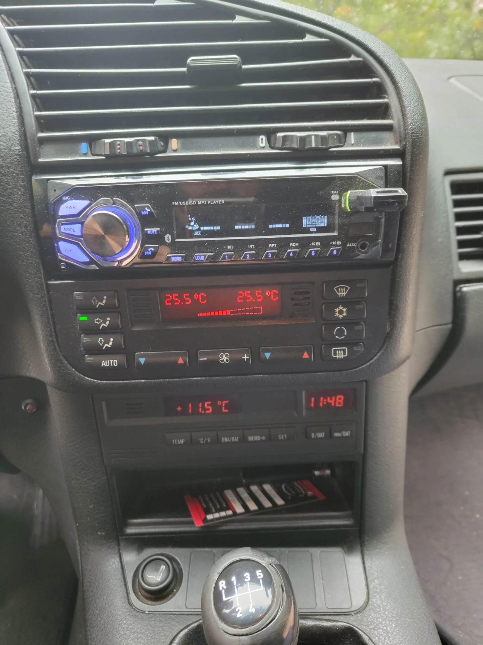 BMW 318  - изображение 9