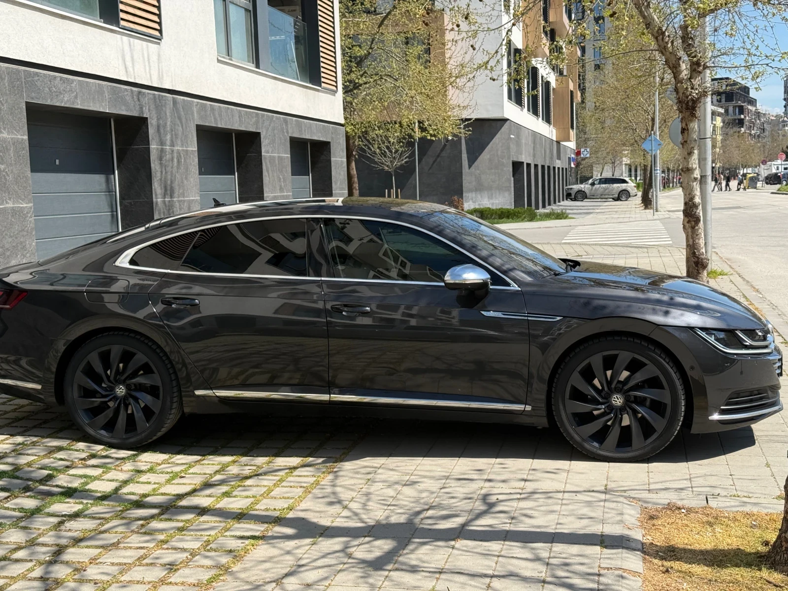 VW Arteon Реални КМ!!! 4х4 190кс, снимка 5 - Автомобили и джипове - 53038412