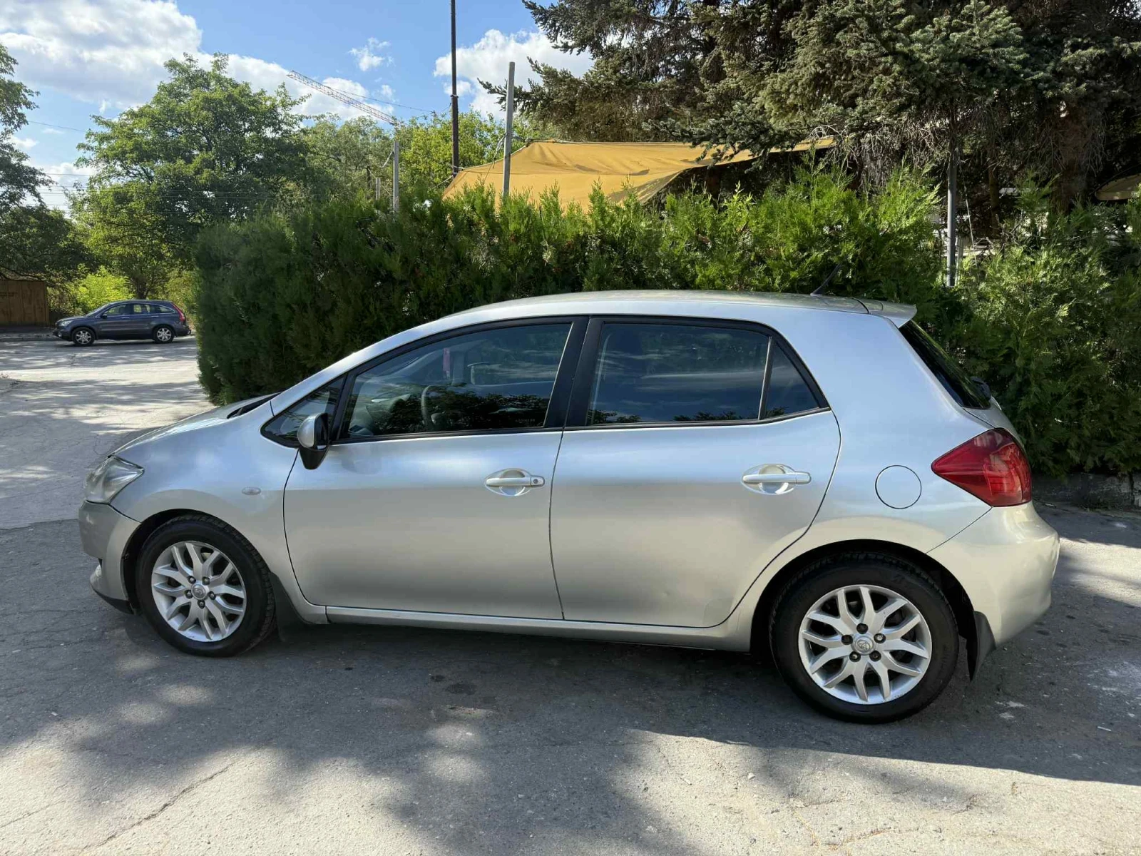 Toyota Auris 2.0 D4D - изображение 3