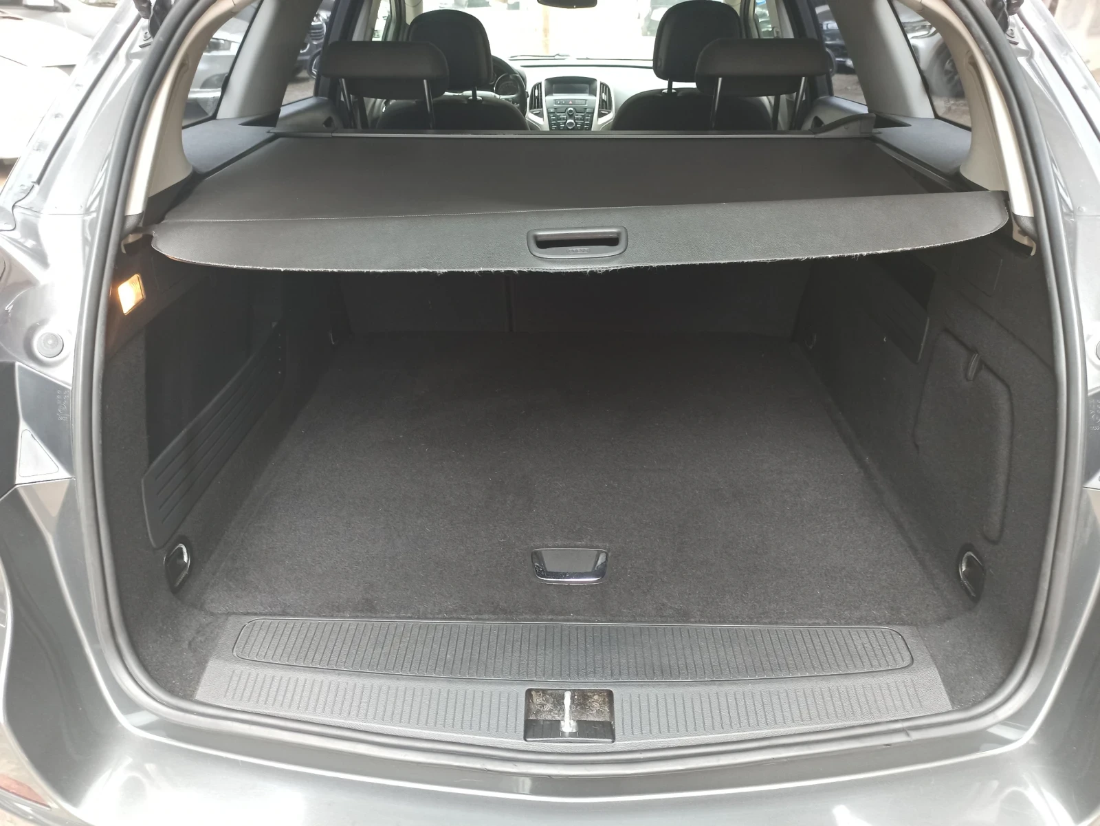 Opel Astra, снимка 12 - Автомобили и джипове - 53134886