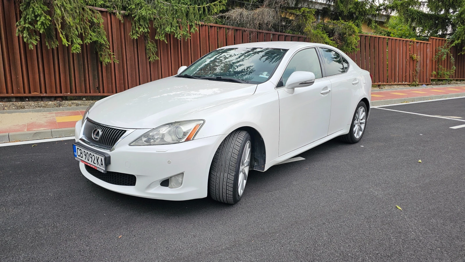 Lexus IS 250, снимка 9 - Автомобили и джипове - 54005659