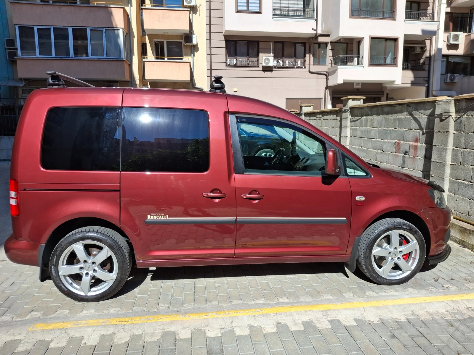 VW Caddy Roncally edition. , снимка 4 - Автомобили и джипове - 54916122
