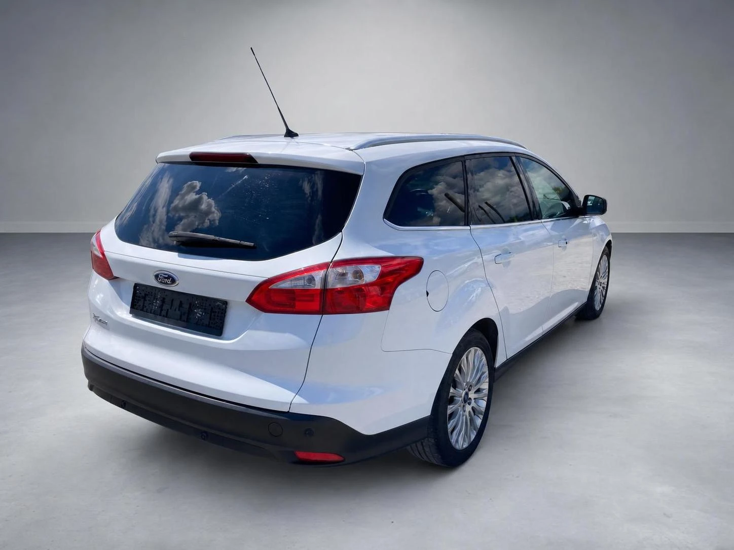 Ford Focus 1.6 TDCI, снимка 5 - Автомобили и джипове - 55183923