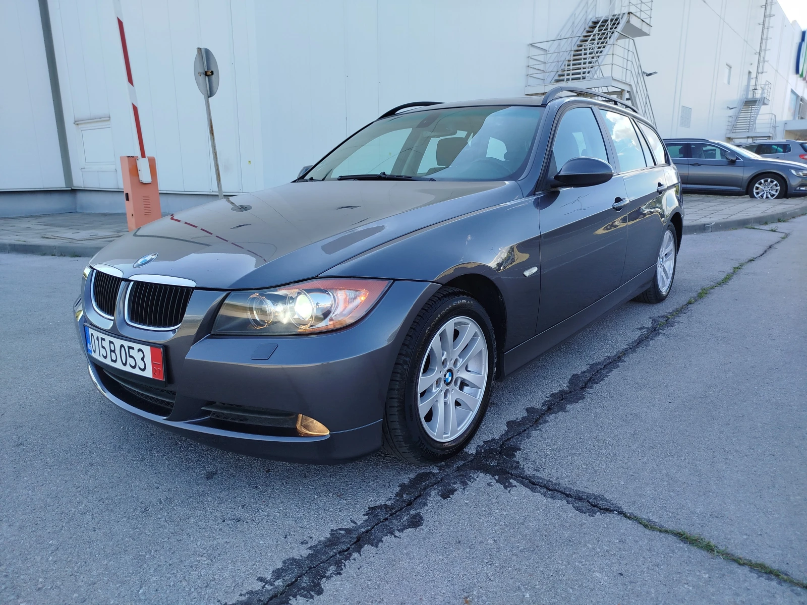 BMW 328 328xi-Панорама-4х4, снимка 2 - Автомобили и джипове - 55235596