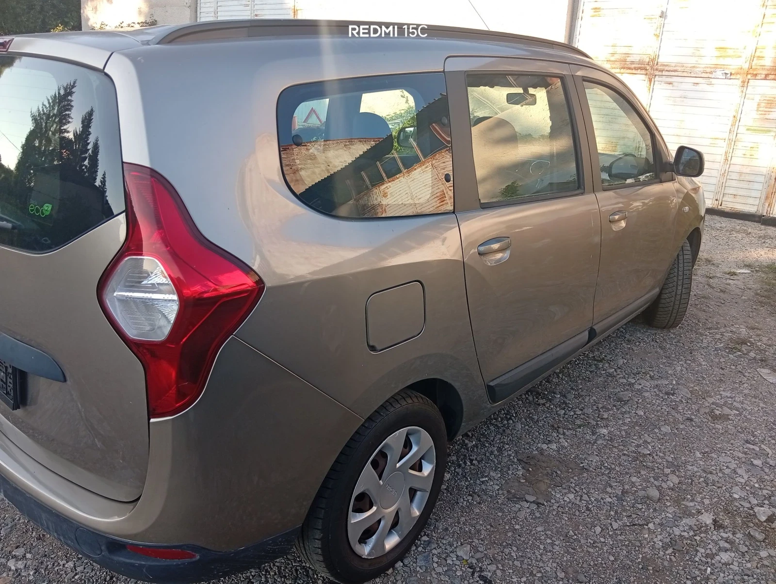 Dacia Lodgy 1.5DCI, снимка 3 - Автомобили и джипове - 55494216