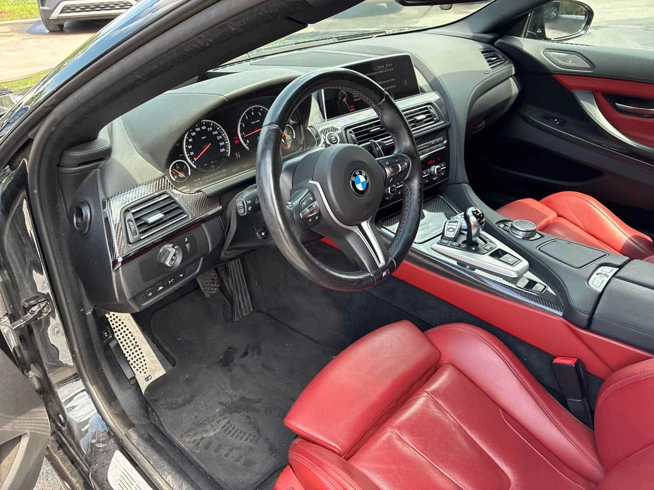 BMW M6 * 2dr Cabriolet* АВТОКРЕДИТ БЕЗ ПЪРВОНАЧАЛНА ВНОСК, снимка 5 - Автомобили и джипове - 55595495
