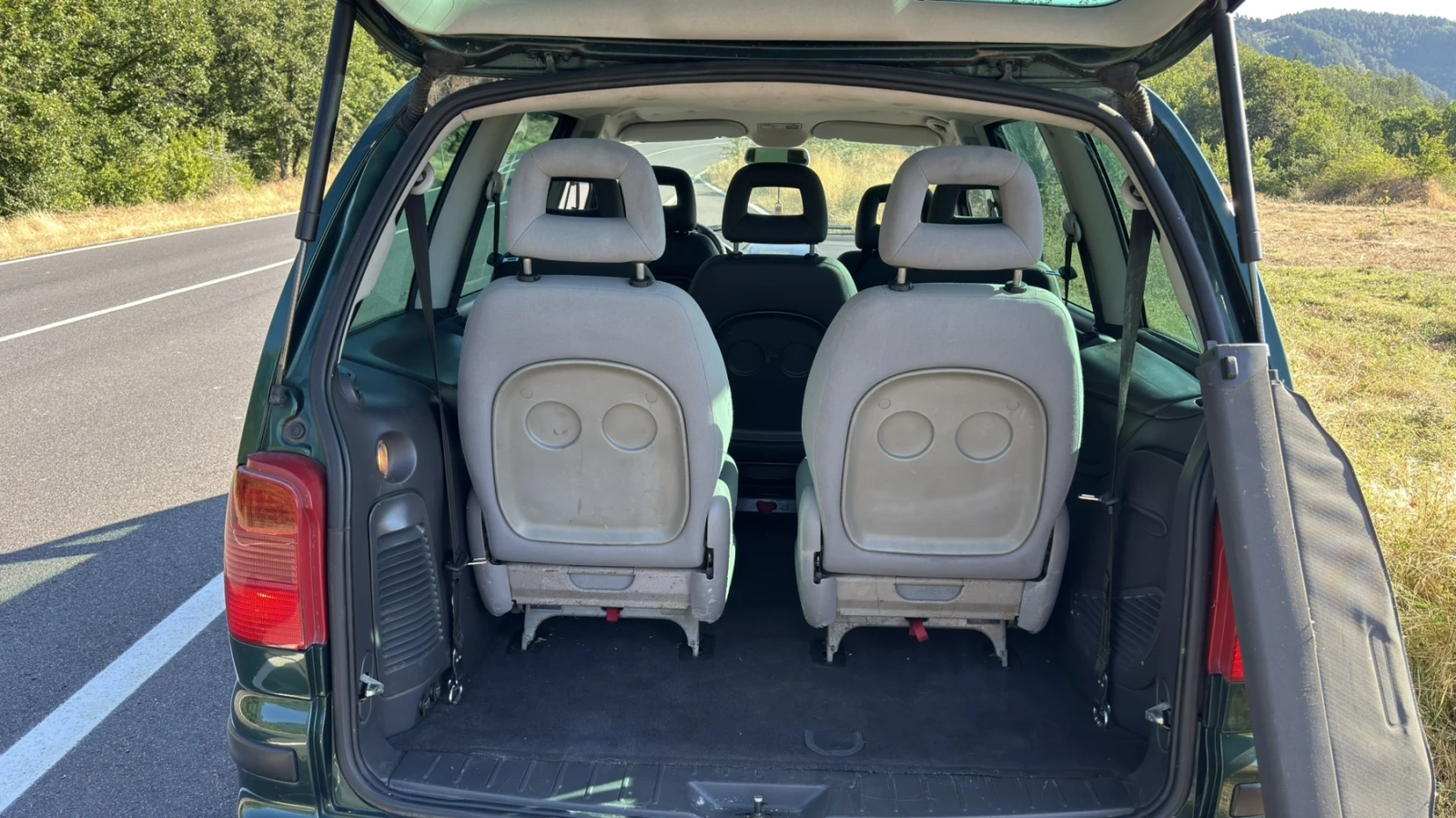 Seat Alhambra 1.9 TDI, снимка 12 - Автомобили и джипове - 55694693
