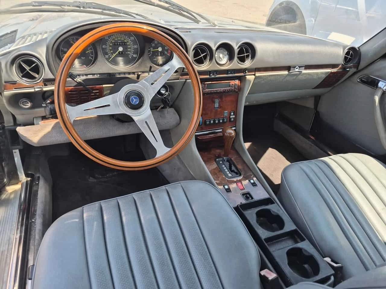 Mercedes-Benz S 560 * 560SL * АВТОКРЕДИТ БЕЗ ПЪРВОНАЧАЛНА ВНОСКА* , снимка 9 - Автомобили и джипове - 55698717