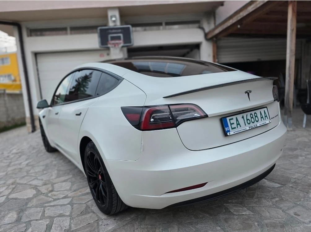 Tesla Model 3  4х4 Европейска Long Range, снимка 3 - Автомобили и джипове - 56048786