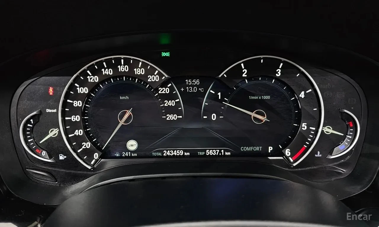 BMW 520 * 520d Luxury Special Edition * БЕЗ ПЪРВОНАЧАЛНА В, снимка 7 - Автомобили и джипове - 56083482