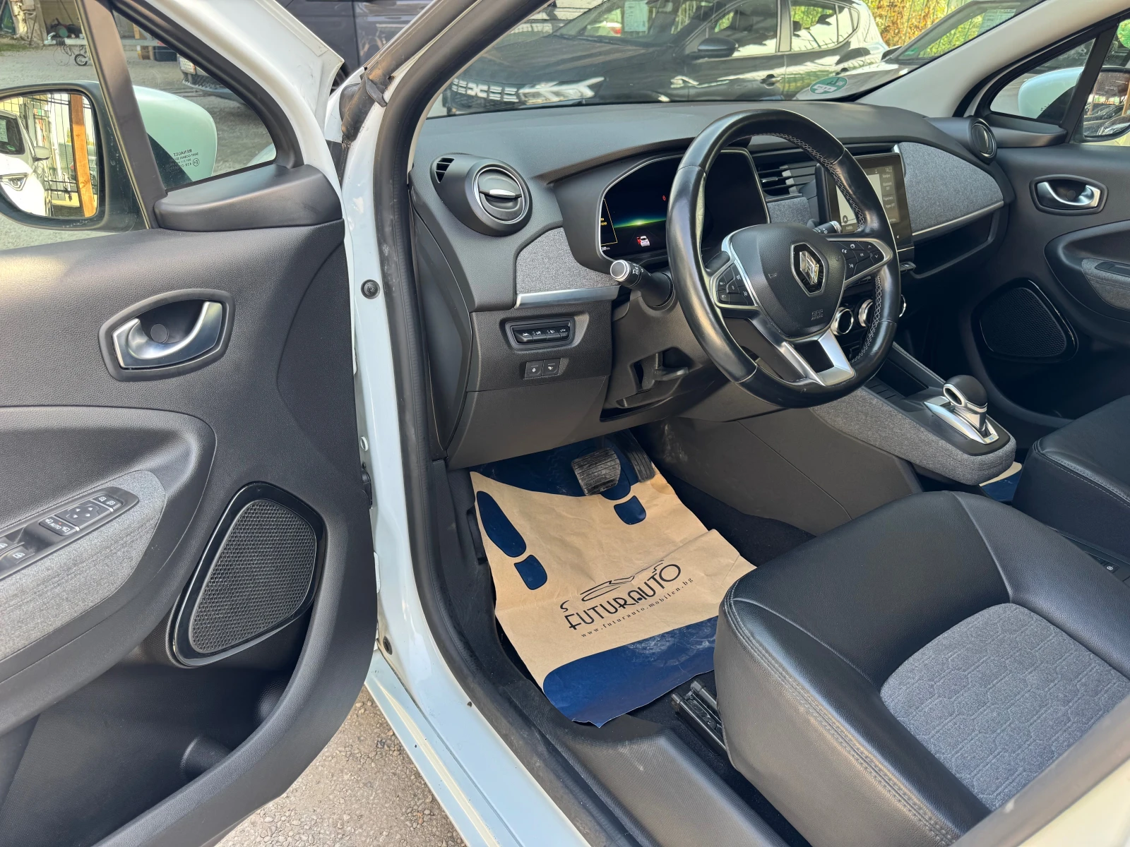 Renault Zoe R135, 52Kwh, 22�, CCS��� ���� �������� | Mobile.bg � ����������� 12