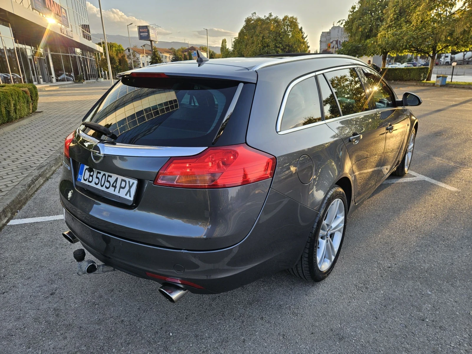 Opel Insignia 4х4 , снимка 5 - Автомобили и джипове - 56657639