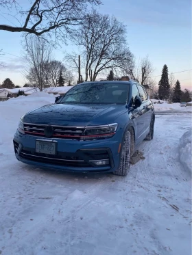 VW Tiguan R LINE/Heated Seats/Keyless/Navi/Фиксирана цена, снимка 2