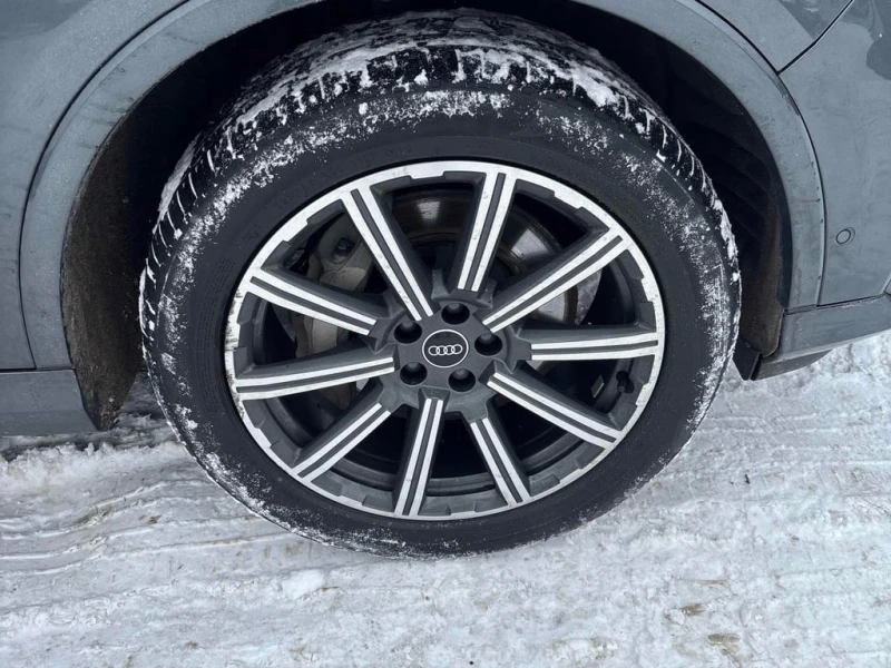 Audi Q7 2021 Progressiv * CARFAX * БЕЗ ПЪРВОНАЧАЛНА ВНОСКА, снимка 6 - Автомобили и джипове - 52862017