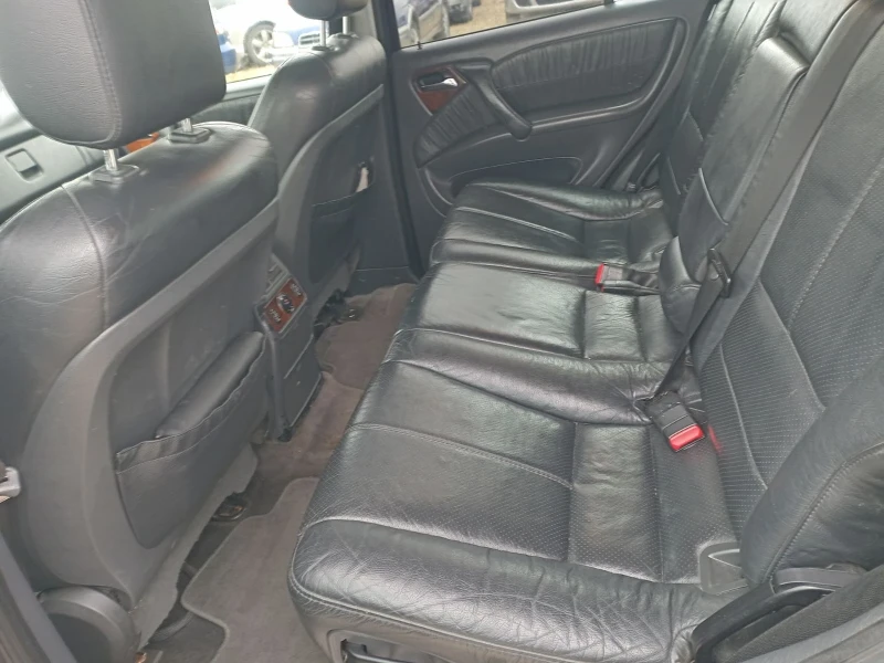 Mercedes-Benz ML 500 i V8 ГАЗОВ ИНЖЕКЦИОН БАРТЕР ЛИЗИНГ, снимка 9 - Автомобили и джипове - 53248323