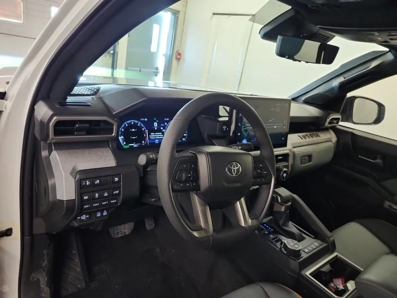 Toyota Tacoma 2.4 CREW CAB SHORT BED, снимка 9 - Автомобили и джипове - 53274493