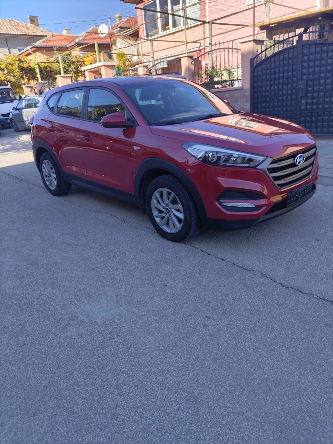 Hyundai Tucson 1.7CRDI    | Mobile.bg   3