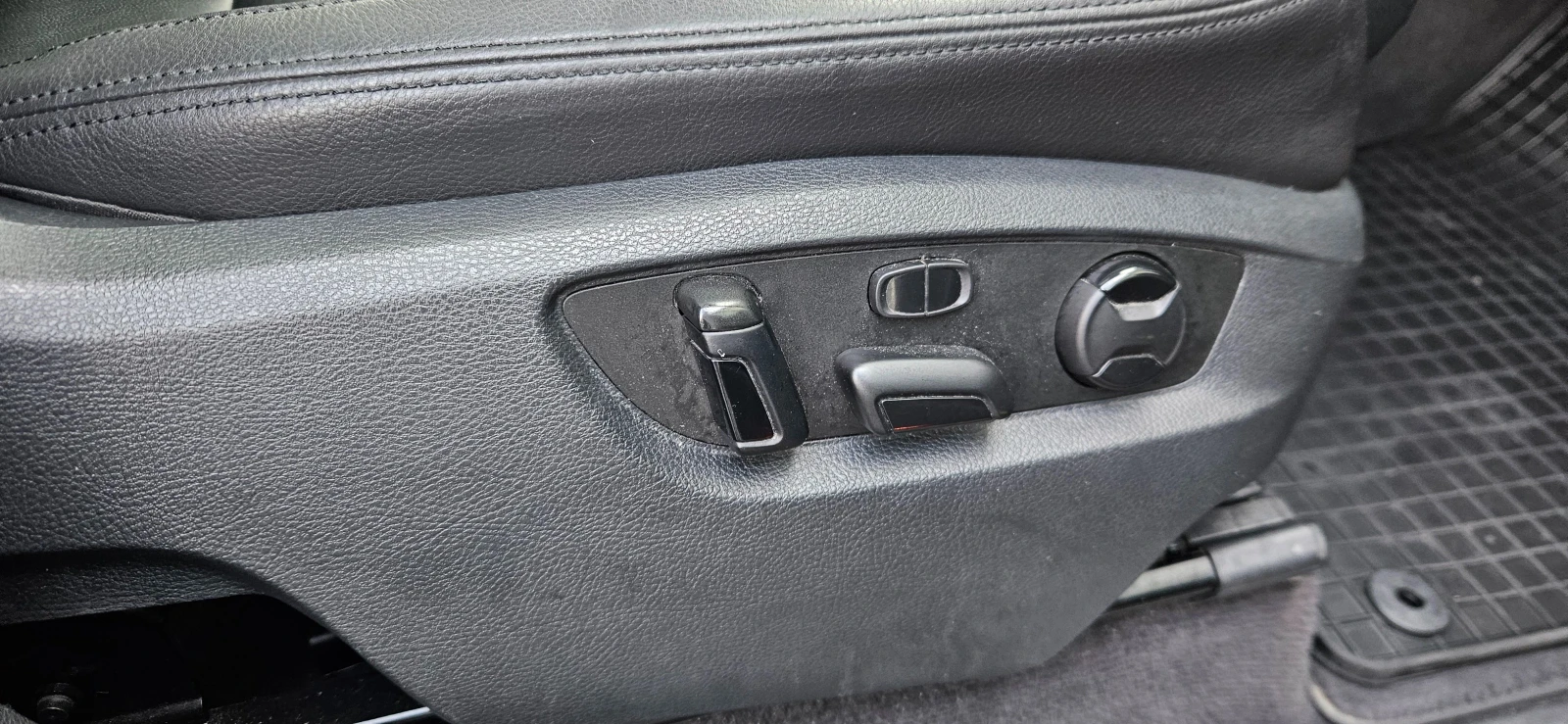 VW Touareg 3.0 V6 TDI R-Line; PANORAMA; �����; TV; 4-����� *  | Mobile.bg � ����������� 11