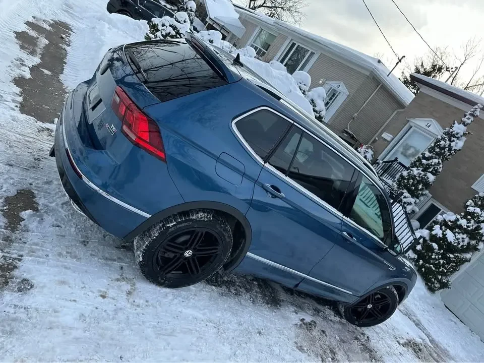 VW Tiguan R LINE/Heated Seats/Keyless/Navi/Фиксирана цена - изображение 6