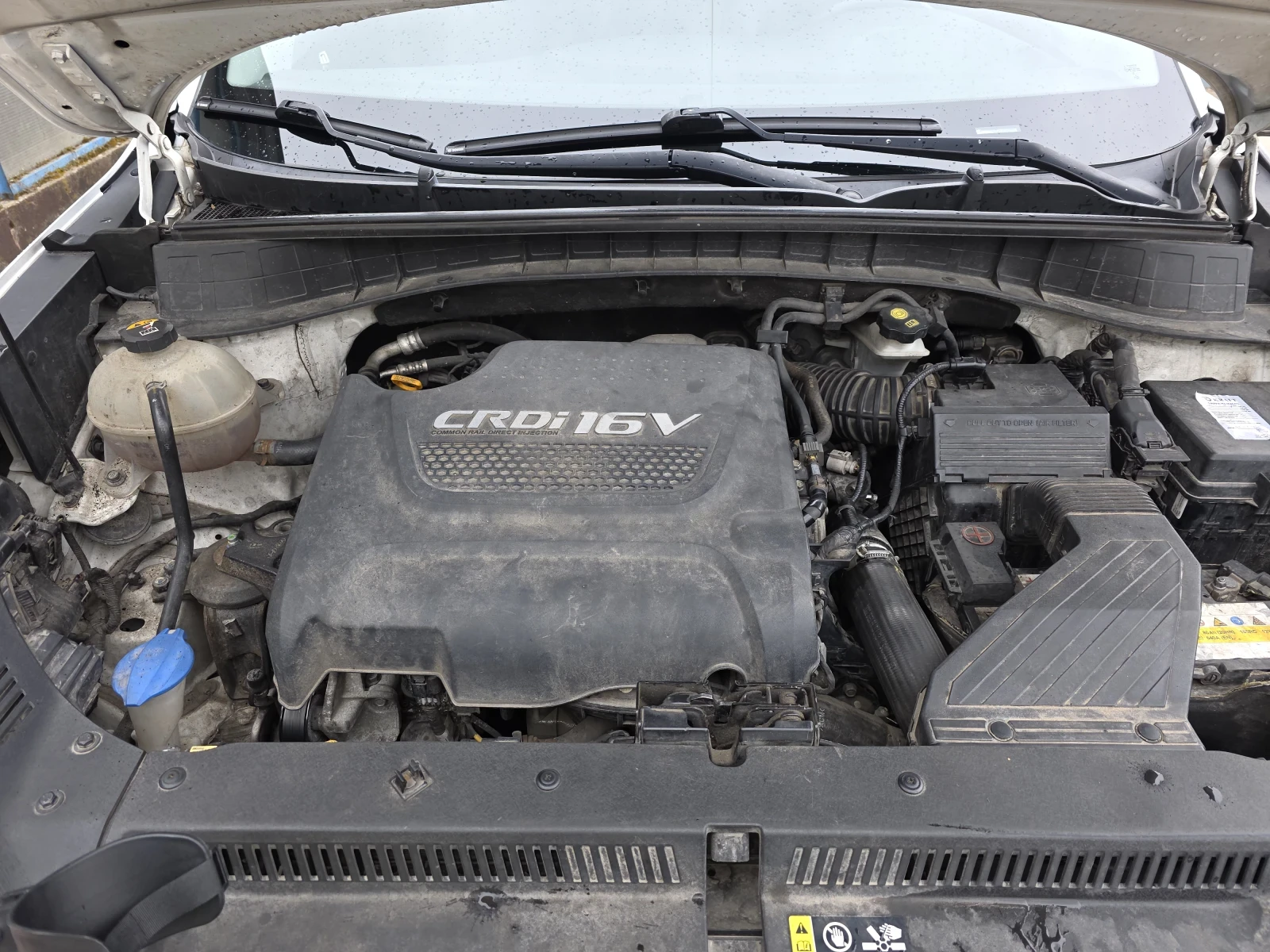 Hyundai Tucson 2.0 CRDI, снимка 14 - Автомобили и джипове - 53894593