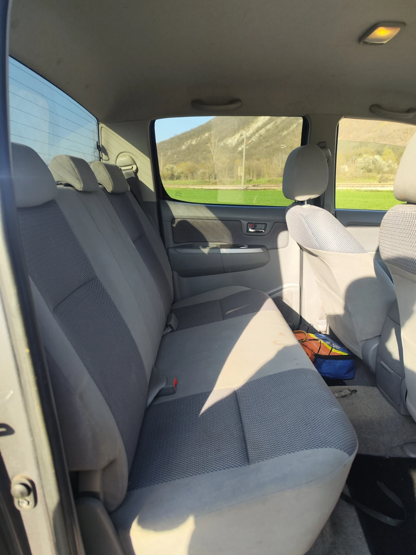 Toyota Hilux, снимка 7 - Автомобили и джипове - 54108589