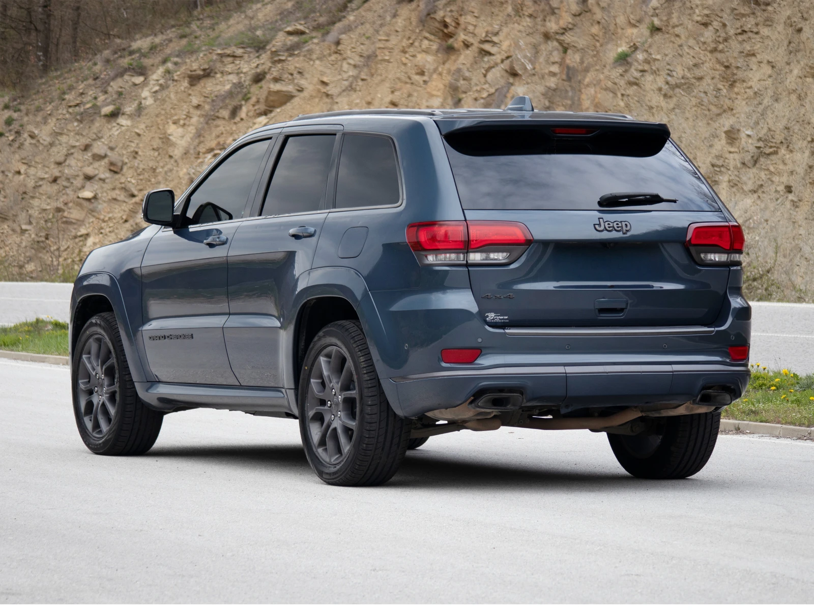 Jeep Grand cherokee 5.7 HIGH ALTITUDE, снимка 6 - Автомобили и джипове - 54213661