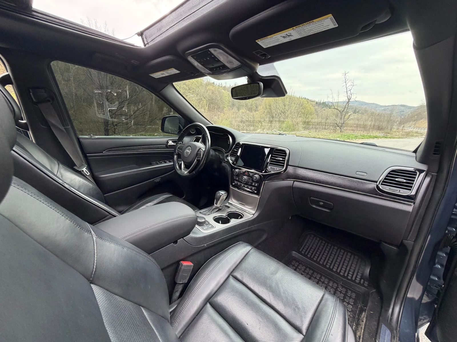 Jeep Grand cherokee 5.7 HIGH ALTITUDE, снимка 10 - Автомобили и джипове - 54213661