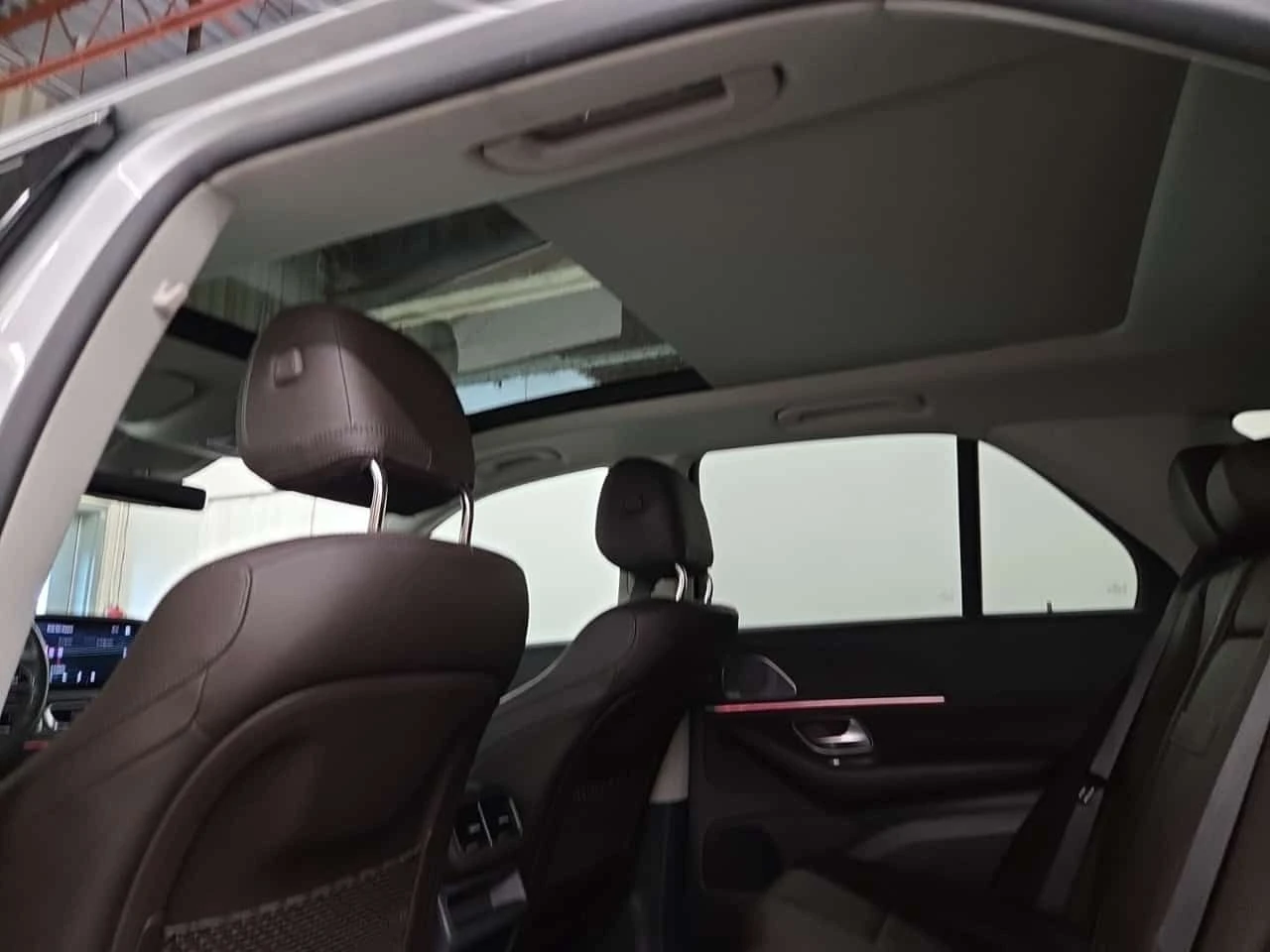 Mercedes-Benz GLE 350 ПОДГРЕВИ * BURMESTER * 360 * PANO * CARFAX, снимка 13 - Автомобили и джипове - 54918753