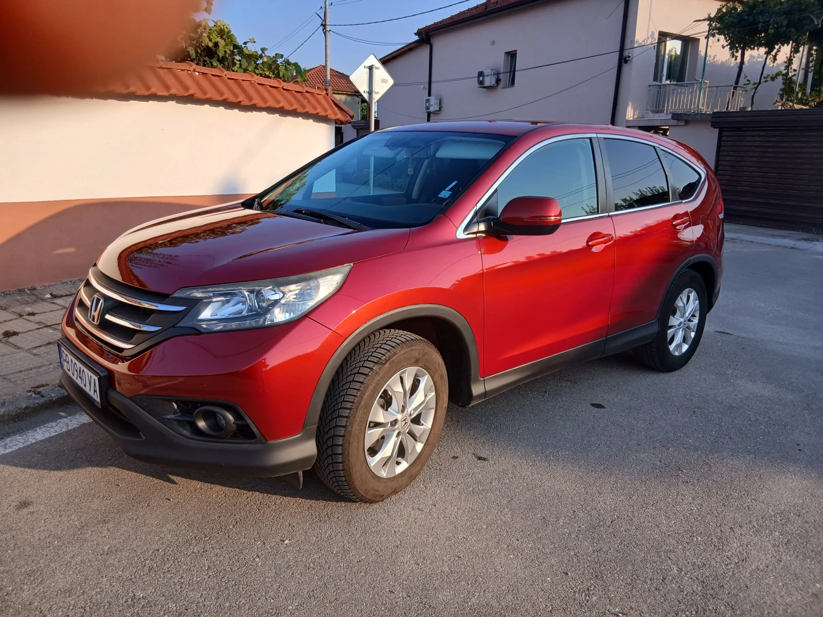 Honda Cr-v 1.6 i - DTEC, снимка 2 - Автомобили и джипове - 56525414